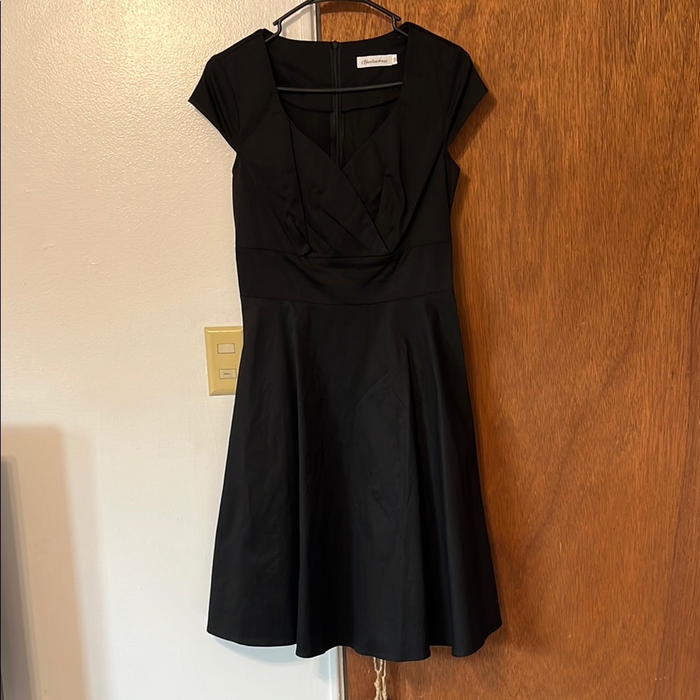 Elegant Black Dress